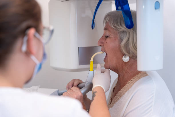 Best Emergency Cosmetic Dentistry in Manhattan, NY