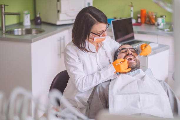 Best Broken or Cracked Tooth Emergency Dentist in Manhattan, NY