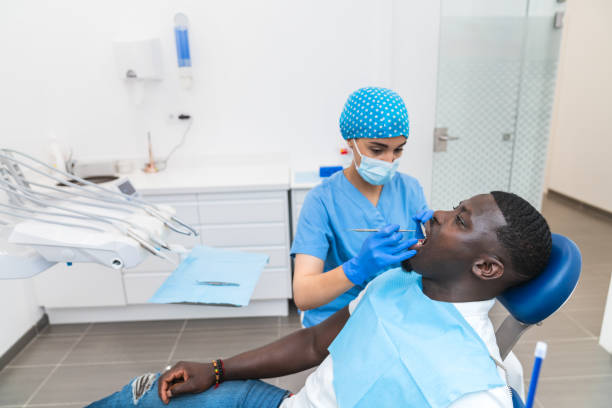 Best Emergency Dental Extractions in Manhattan, NY